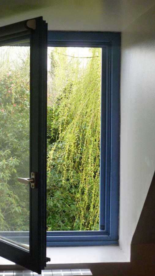 Maison A Locrio Guern ภายนอก รูปภาพ