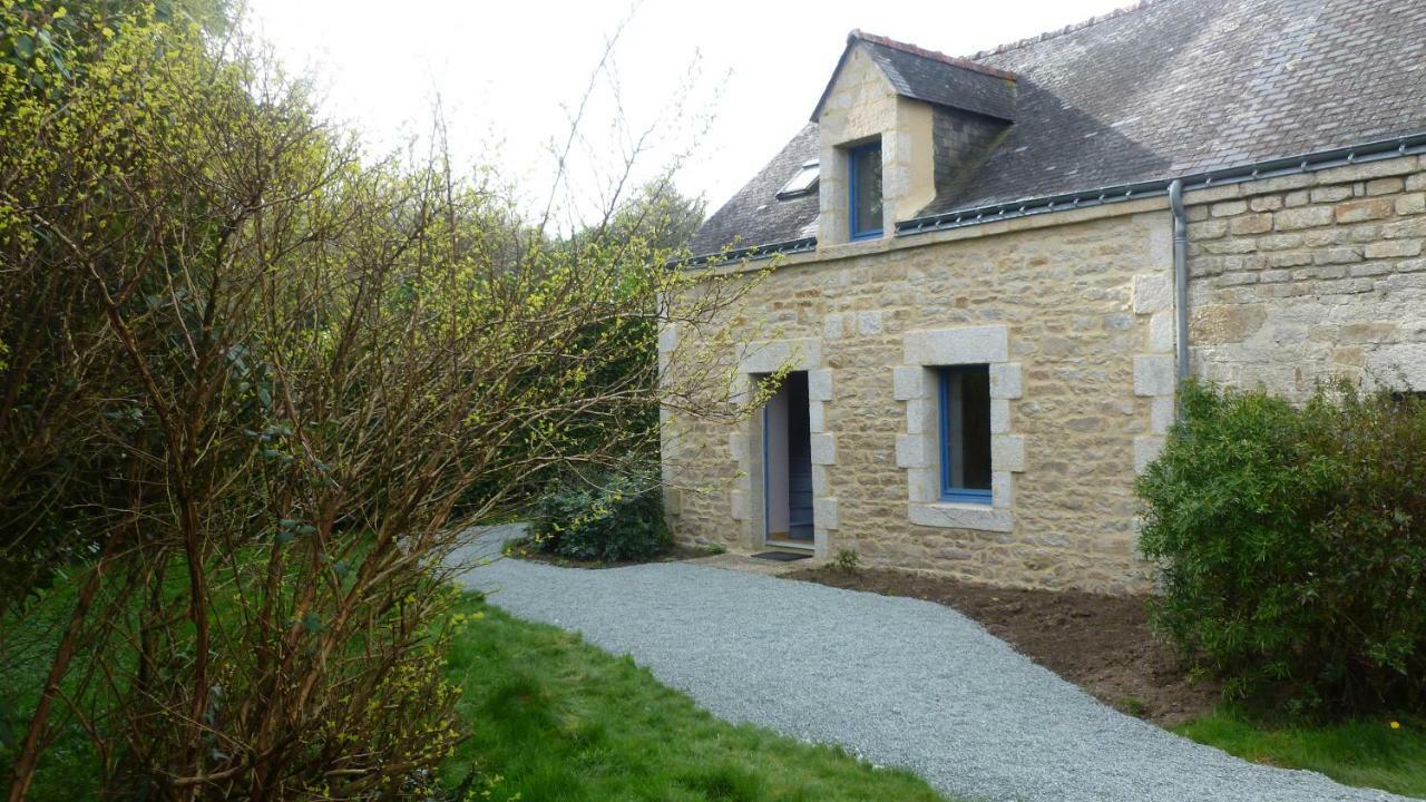 Maison A Locrio Guern ภายนอก รูปภาพ